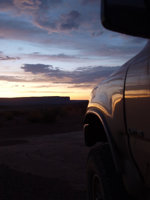 ExPoordition%20-%20White%20Rim%20Trail%20%2817%29.jpg