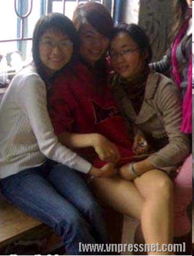 Nu sinh lo hang