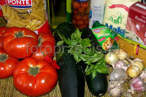 Risotto z grillowaną cukinią i pomidorami kuchnia wloska kuchnia wegetarianska kuchnia europejska przepis foto Risotto z grillowaną cukinią i pomidorami kuchnia wloska kuchnia wegetarianska kuchnia europejska przepis foto