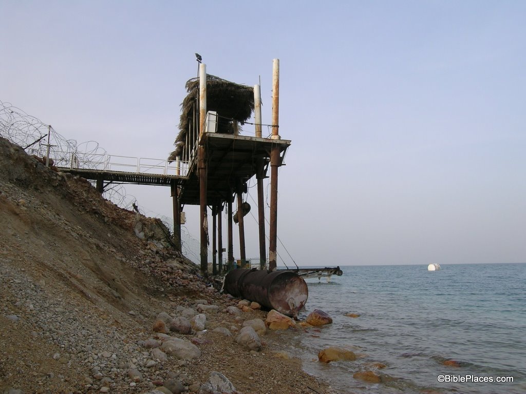 [Dead Sea pier out of water, tb021905580[4].jpg]