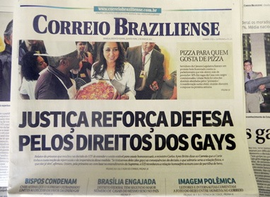 [correio braziliense beijo gay[4].jpg]