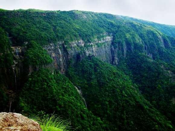 [Mawsynram-Meghalaya[3].jpg]