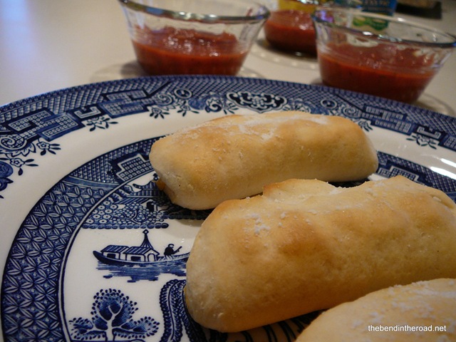 [Hubby's Pizza Rolls 1[5].jpg]