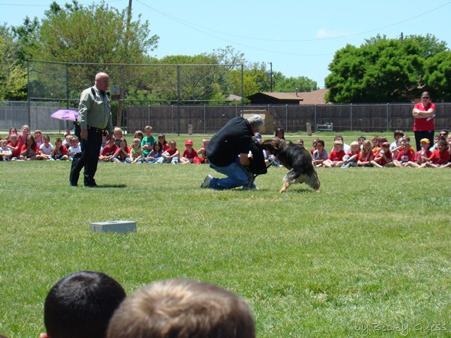 [05-19-10 Gene Howe drug free day 18[2].jpg]