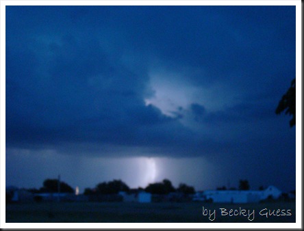 06-23-10 lightening 02