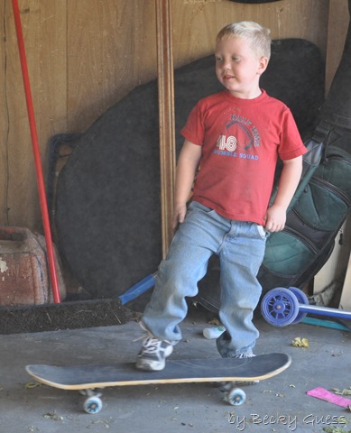 [11-21-10 Zane skateboarding 5[3].jpg]