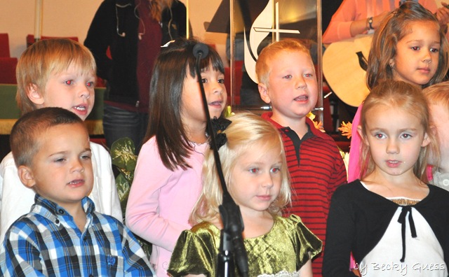 [11-14-10 Zane choir 09[6].jpg]