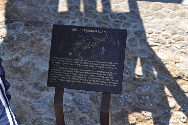 [12-28-10 trip to Clayton Lake dinosaur prints 48[2].jpg]