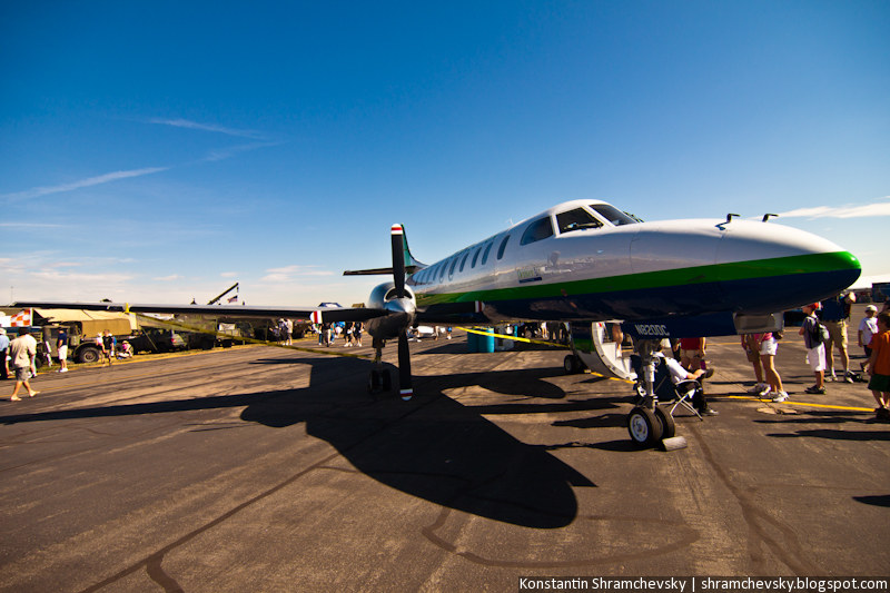 Fairchild Swearingen Metroliner Fairchild Aerospace Metro 19-seat, pressurised, twin turboprop airliner first produced by Swearingen Aircraft and later by Fairchild at a plant in San Antonio, Texas, United States Фэйрчайлд Сверинген Метролайнер Аэроспейс Метро 19-тиместный пассажирский двухмоторный турбовинтовой самолёт