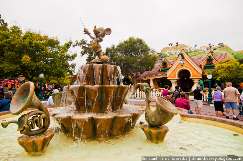 USA California Disneyland Anaheim Adventure Park Toon Town США Калифорния Диснейленд Анахайм Парк Тун Мульт Таун