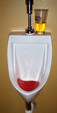 [urinal[5].jpg]