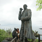 zwei grosse Entdecker: Silvia und Darwin