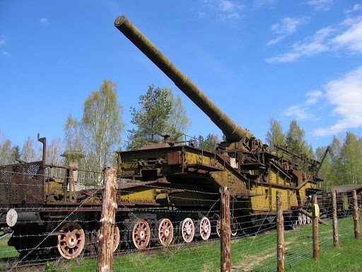 A futuristic cyberpunk inspired photograph of the schwerer gustav