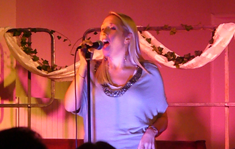 Auriol (solo vocalist)