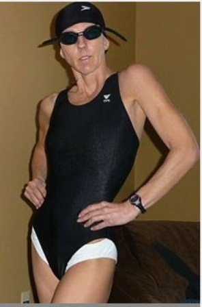 [bethsuit4.jpg]
