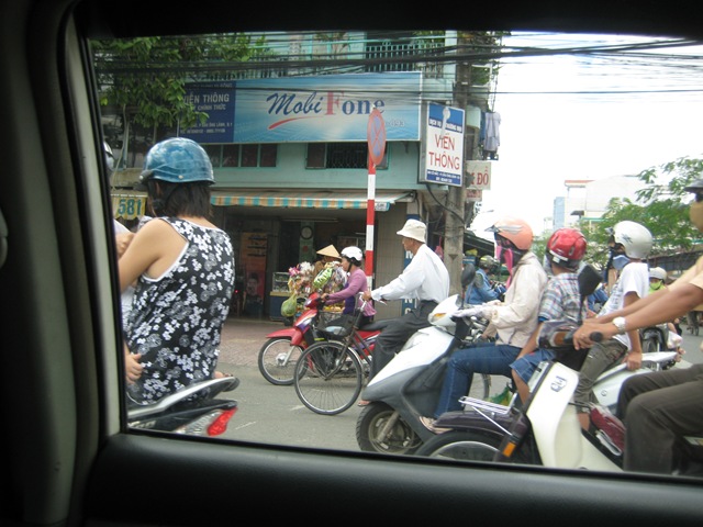 [20081025Vietnam32535.jpg]