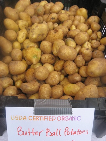 [butter ball potatoes[3].jpg]