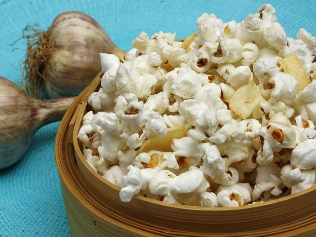 [Copy of keith's farm rocambole garlic popcorn[4].jpg]