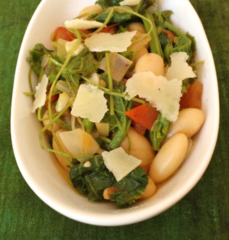 [tenerumi, squash runners, tomato, garlic, olive oil, cannellini beans[4].jpg]