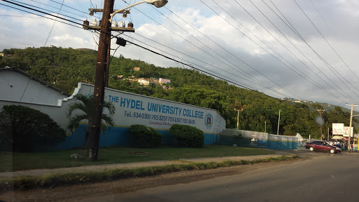 Hydel University College
