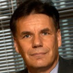 Olli-Pekka Kallasvuo (born in Lavia, Finland on July 13, 1953) is the President and Chief Executive Officer of Nokia Corporation and Chairman of the board of directors for Nokia Siemens Networks, a joint venture between Nokia and Siemens AG. http://bit.ly/dFnZtk