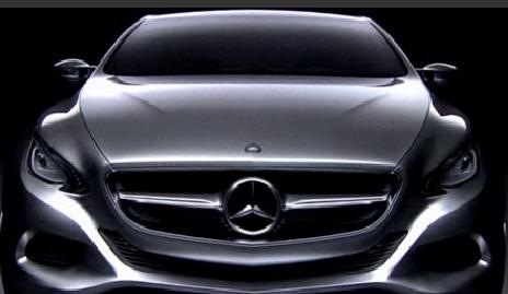 [Mercedes Benz new model 2010 front[3].jpg]