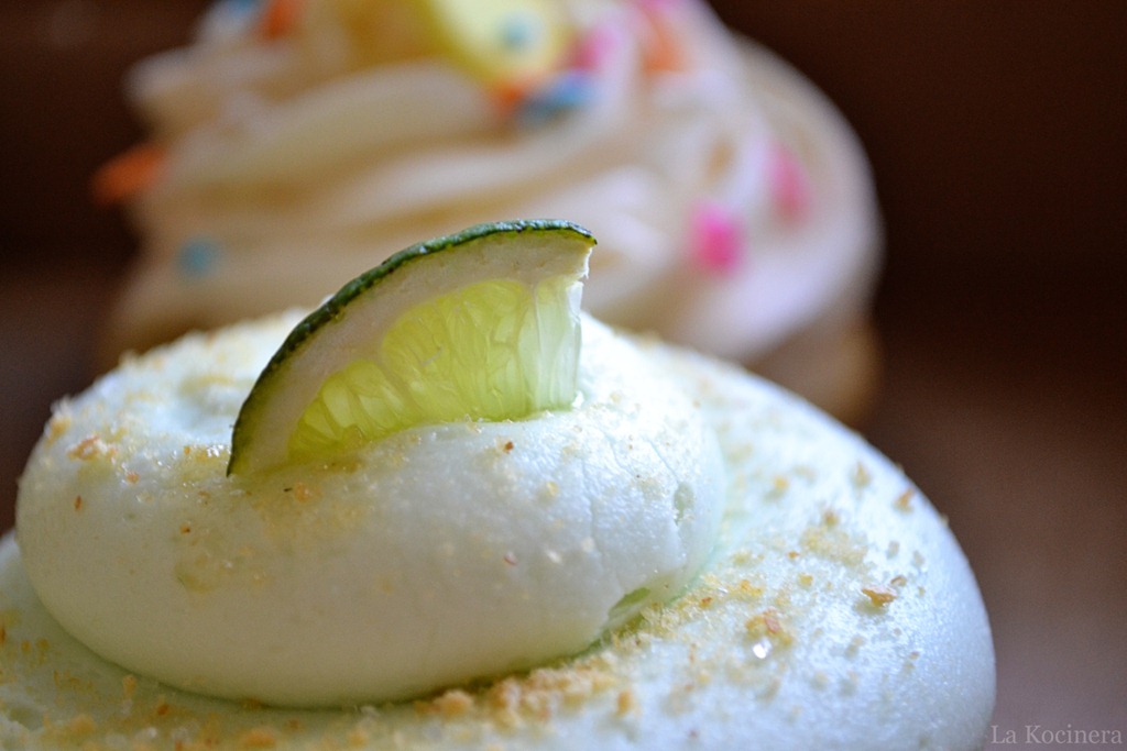 [key lime cupcake[5].jpg]