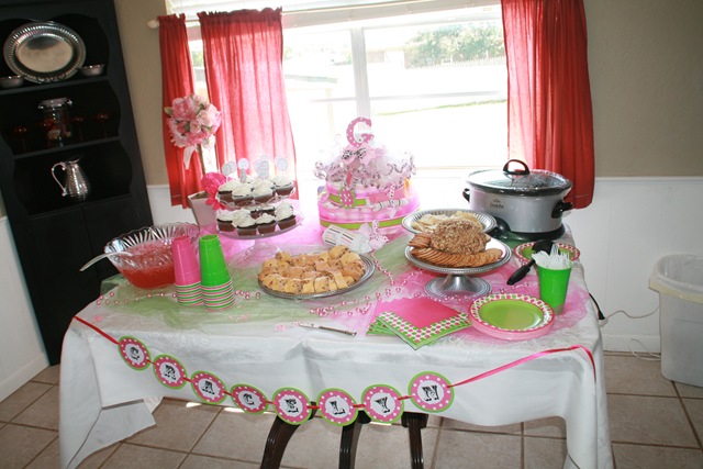 [Kendra's Baby Shower 007[3].jpg]