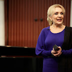 Nelly Miricioiu, soprano IVC Masterclass Nelly Miricioiu, 2009 photo: Hans Hijmering