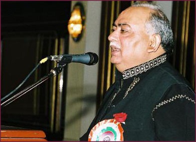 [7 munawwar rana[7].jpg]
