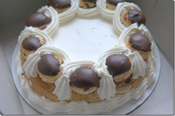 Bon Bon Bakery Cream Puff Cake Bon Bon Bakery Cream Puff Cake