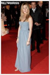 Jennifer Aniston embarazada? Mas especulaciones, esta vez culpa de su vestuario Jennifer Aniston embarazada? Mas especulaciones, esta vez culpa de su vestuario