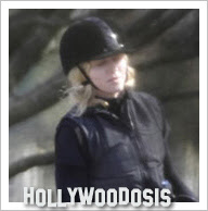 Madonna se cae otra vez de un caballo, culpa a los paparazzi y es hospitalizada Madonna se cae otra vez de un caballo, culpa a los paparazzi y es hospitalizada
