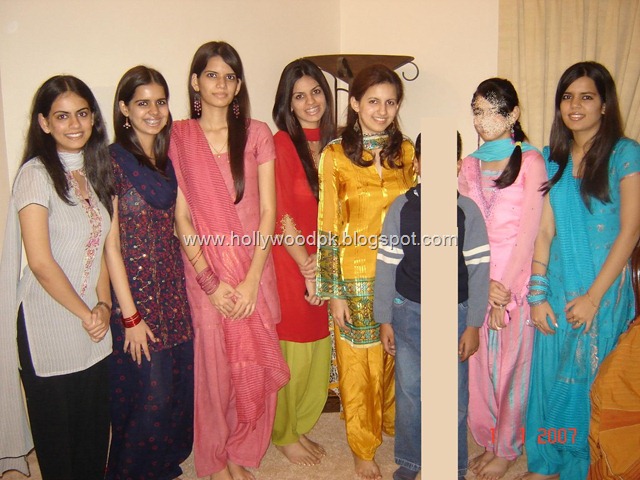 [hot pakistani girls. hot indian girls. desi bachi, desi indian girls. pk models (35)[2].jpg]