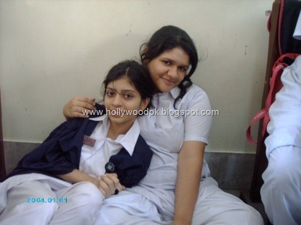 [pakistani school college girls. indian school college girls (15)[2].jpg]
