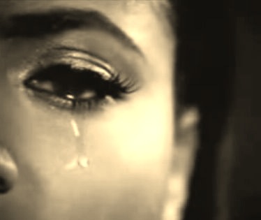 [crying-tears[52].jpg]