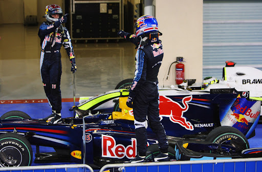 vettel_webber_abu09.jpg