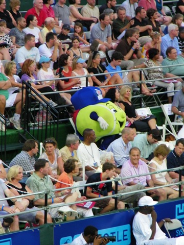 [tennis0172.jpg]