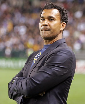 [p1_gullit_0522[2].jpg]