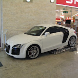 Audi TT & Caractere Body Kit R 8 Style