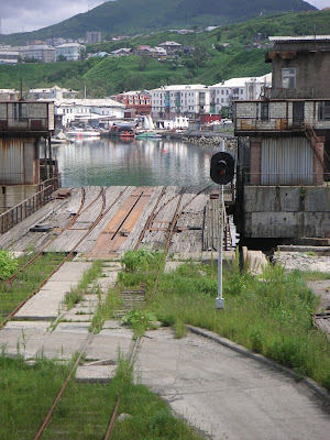 鉄道運搬船用の引込線