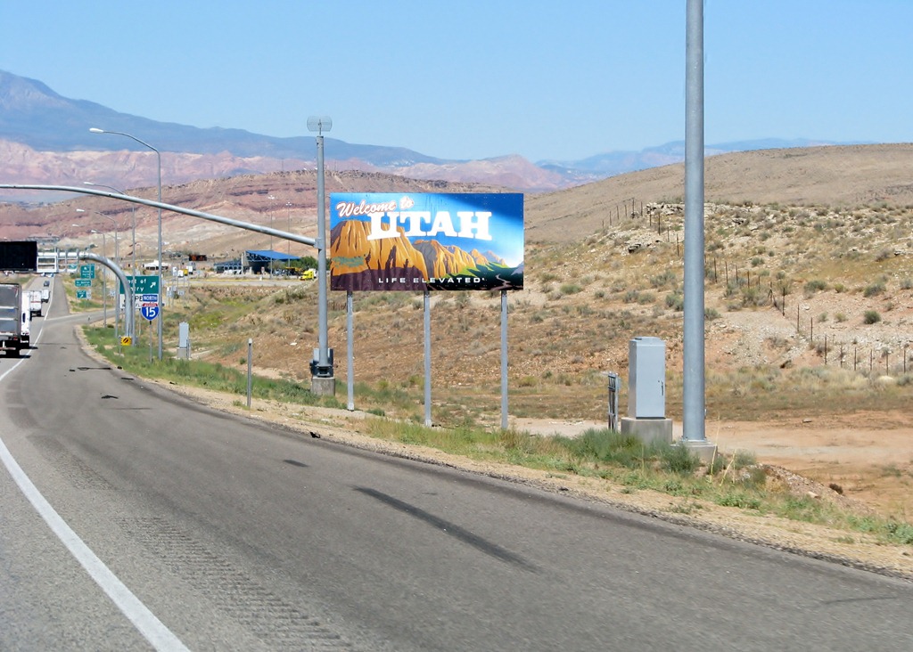 [3208 I-15 Welcome to Utah[3].jpg]