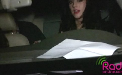 %Lady Gaga Justin Bieber Robert Pattinson y Katy Perry: CITA x Cumple