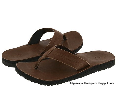 Worn slippers:S996-884521