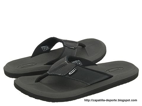 Worn slippers:X5867-<884659>