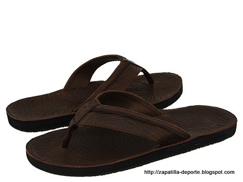 Worn slippers:NG886113