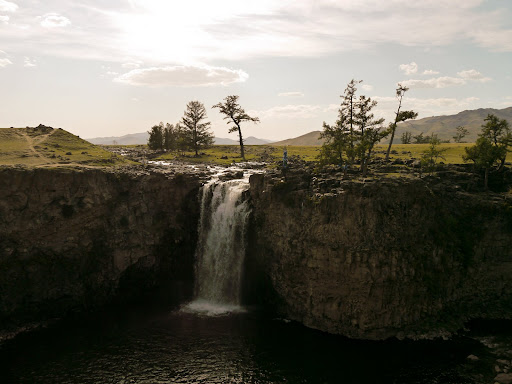 Orkhon Waterful, freezing water