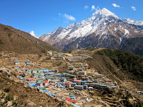 Namche Bazaar (Solukhumbu, Nepal 2011) Namche Bazaar (Solukhumbu, Nepal 2011)