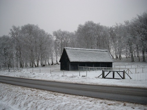 LINDHOLM H&Oslash;JE 1