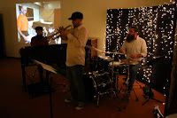 FTETn while Roger teaches on the wall